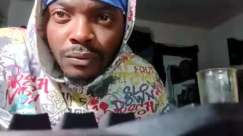 opaque772800 online show from October 22, 11:37 pm