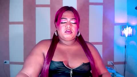 Snapshot of opraxbell chatting on January 28, 4:18 am OpraxBell online show from January 28, 4:18 am