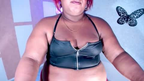 Snapshot of opraxbell chatting on February 1, 4:03 am OpraxBell online show from February 1, 4:03 am