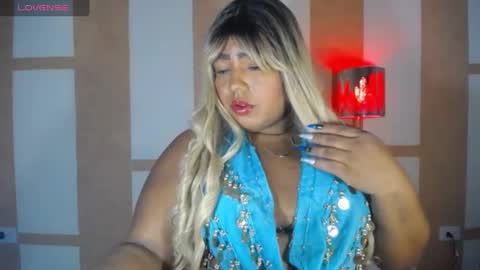 Snapshot of opraxbell chatting on February 20, 3:45 am OpraxBell online show from February 20, 3:45 am