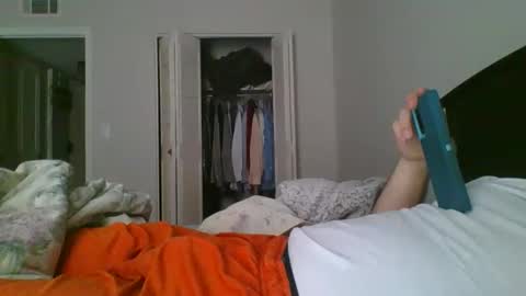 orange22boi online show from November 8, 3:23 pm