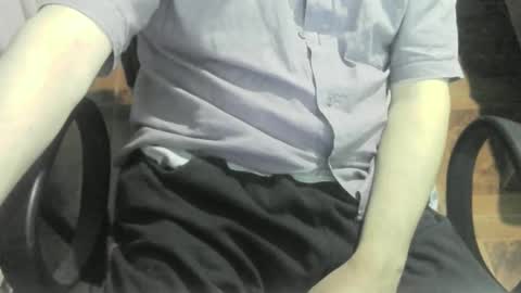 Snapshot of ore_cam chatting on February 12, 5:15 am Ore online show from February 12, 5:15 am