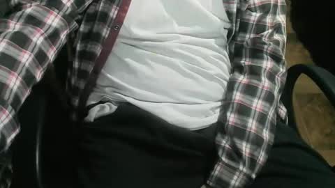 Snapshot of ore_cam chatting on February 15, 6:12 am Ore online show from February 15, 6:12 am