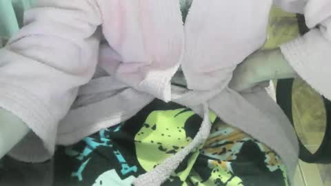 Snapshot of ore_cam chatting on March 11, 12:44 am Ore online show from March 11, 12:44 am