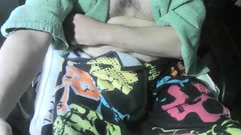 Snapshot of ore_cam chatting on October 9, 8:40 pm Ore online show from October 9, 8:40 pm