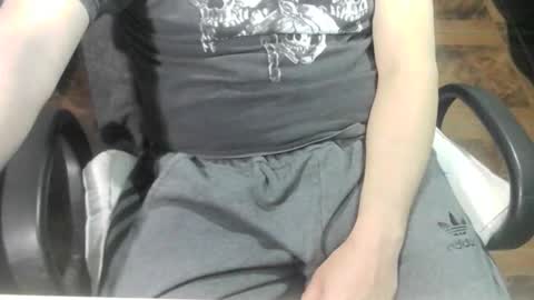 Snapshot of ore_cam chatting on October 18, 5:21 am Ore online show from October 18, 5:21 am