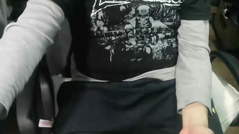 Snapshot of ore_cam chatting on October 21, 6:14 am Ore online show from October 21, 6:14 am