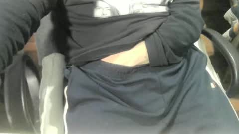 Snapshot of ore_cam chatting on October 28, 7:01 am Ore online show from October 28, 7:01 am