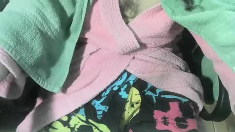 Snapshot of ore_cam chatting on November 6, 2:01 am Ore online show from November 6, 2:01 am