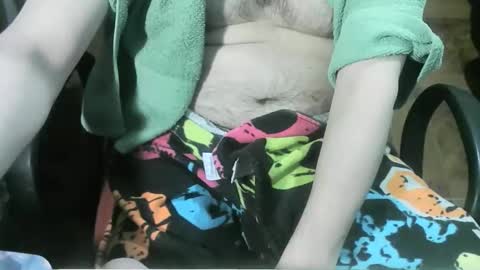 Snapshot of ore_cam chatting on November 19, 1:05 am Ore online show from November 19, 1:05 am