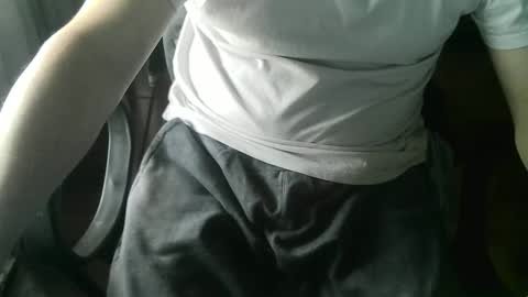 Snapshot of ore_cam chatting on November 29, 10:40 am Ore online show from November 29, 10:40 am