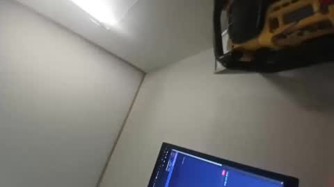 orgasmgiver9090 online show from October 12, 8:19 pm