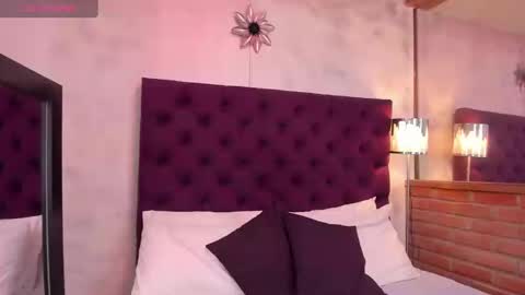 Snapshot of oriana_guzman chatting on December 12, 3:37 pm Miss Guzman online show from December 12, 3:37 pm