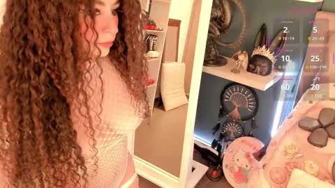 Snapshot of orianna_reed chatting on November 23, 10:04 am oriana online show from November 23, 10:04 am