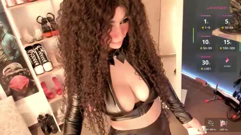 Snapshot of orianna_reed chatting on November 27, 10:12 pm oriana online show from November 27, 10:12 pm