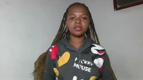 ornellahhh online show from September 25, 6:11 pm