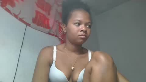 ornellahhh online show from October 13, 10:15 am