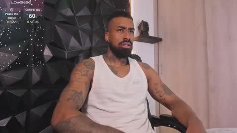 Snapshot of ostin_danielss chatting on November 15, 10:59 pm Ostin Daniels online show from November 15, 10:59 pm