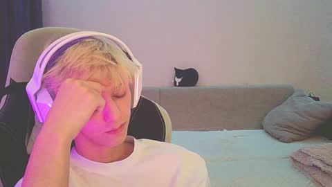 Ostin online show from December 26, 3:20 pm