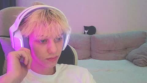 Ostin online show from December 27, 4:43 pm