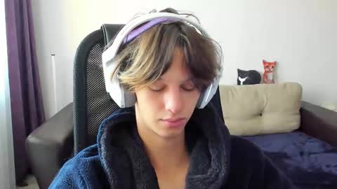 Ostin online show from October 19, 8:37 am