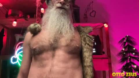 Snapshot of ottozeus chatting on December 26, 4:32 am Otto Zeus online show from December 26, 4:32 am