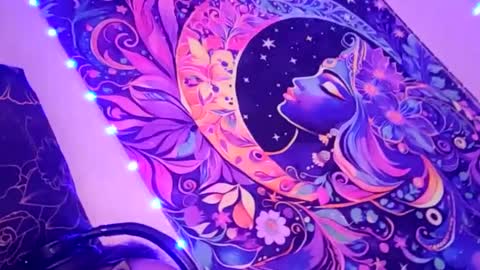 ou8124824 online show from September 30, 4:12 pm