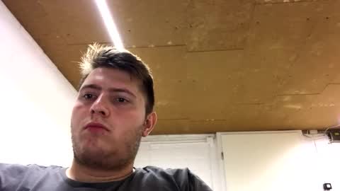 outflayd online show from November 7, 4:29 pm