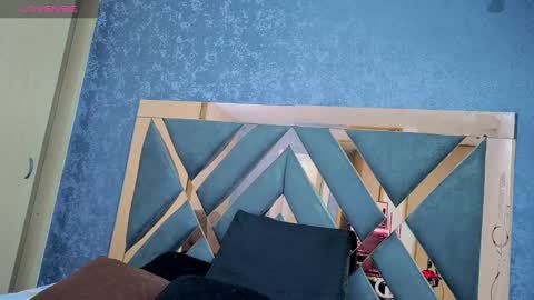 Snapshot of owen_desmond chatting on October 20, 2:45 am owen desmond online show from October 20, 2:45 am