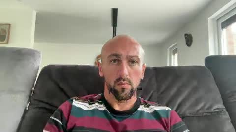 Snapshot of oxlade59 chatting on October 2, 10:55 am oxlade59 online show from October 2, 10:55 am