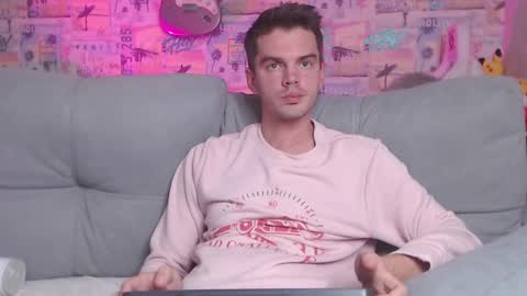 Mike online show from December 3, 5:01 pm