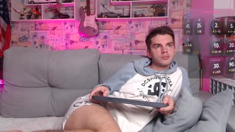 Mike online show from December 8, 3:02 pm