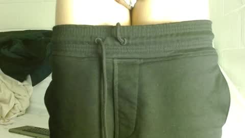 Jeannifer online show from December 10, 2:27 am