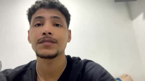 Snapshot of ozaru__ chatting on December 14, 10:09 am ozaru__ online show from December 14, 10:09 am