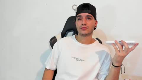 P online show from February 14, 3:05 pm