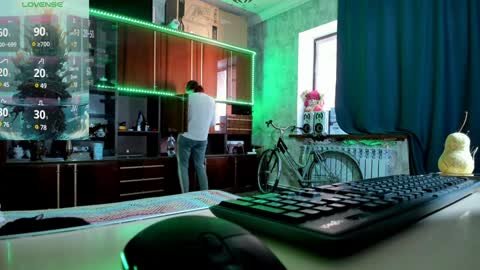 Ella online show from January 27, 7:24 am