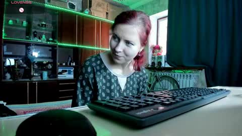 Ella online show from March 11, 6:43 am