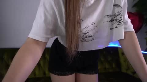 Paige online show from March 7, 3:49 pm