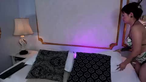 PaIIgePeach online show from February 25, 11:08 am