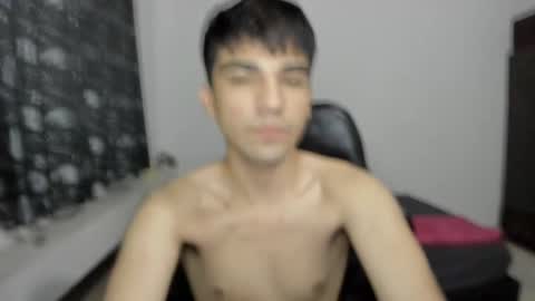 pakun_ online show from February 17, 11:42 pm