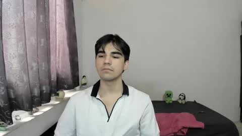 pakun_ online show from October 8, 7:22 pm