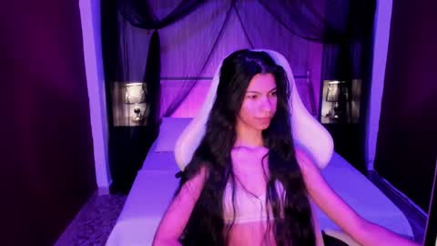  P A M  online show from November 26, 4:24 am