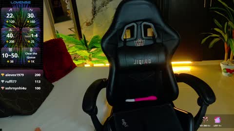 Paola online show from December 30, 1:37 am