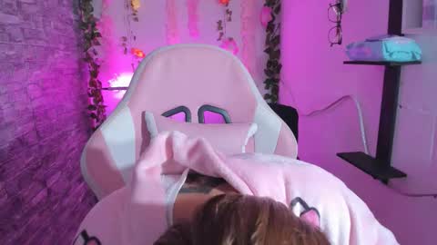 Snapshot of pamelajhonsom chatting on November 5, 3:17 am pamelajhonsom online show from November 5, 3:17 am