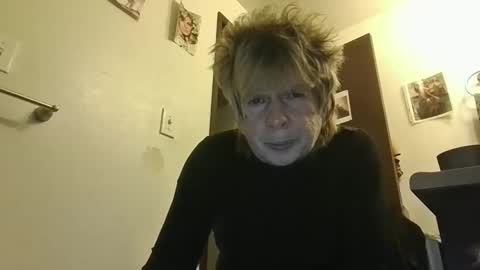 paminpantyhose online show from December 1, 5:07 pm