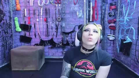 PandoraNez online show from January 27, 7:14 am