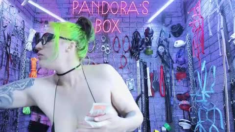 PandoraNez online show from February 10, 5:03 am