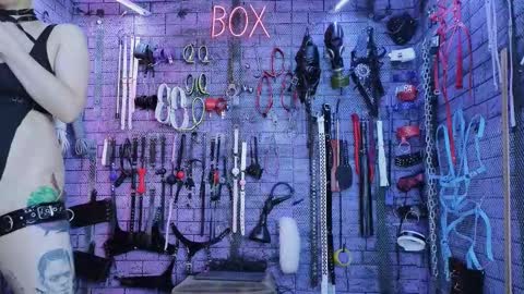 PandoraNez online show from September 15, 3:34 pm