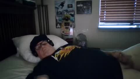 panos online show from October 27, 6:45 pm