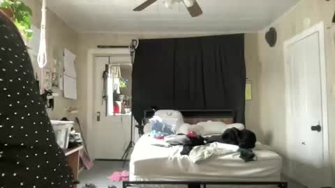 Pantiesofthefae online show from February 3, 5:14 pm